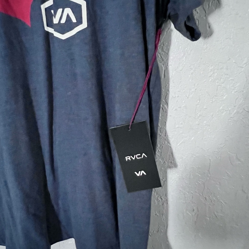 Men’s tshirt. New with tags